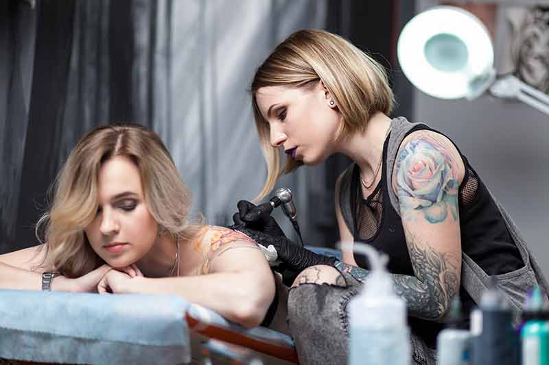 How to become a tattoo artist